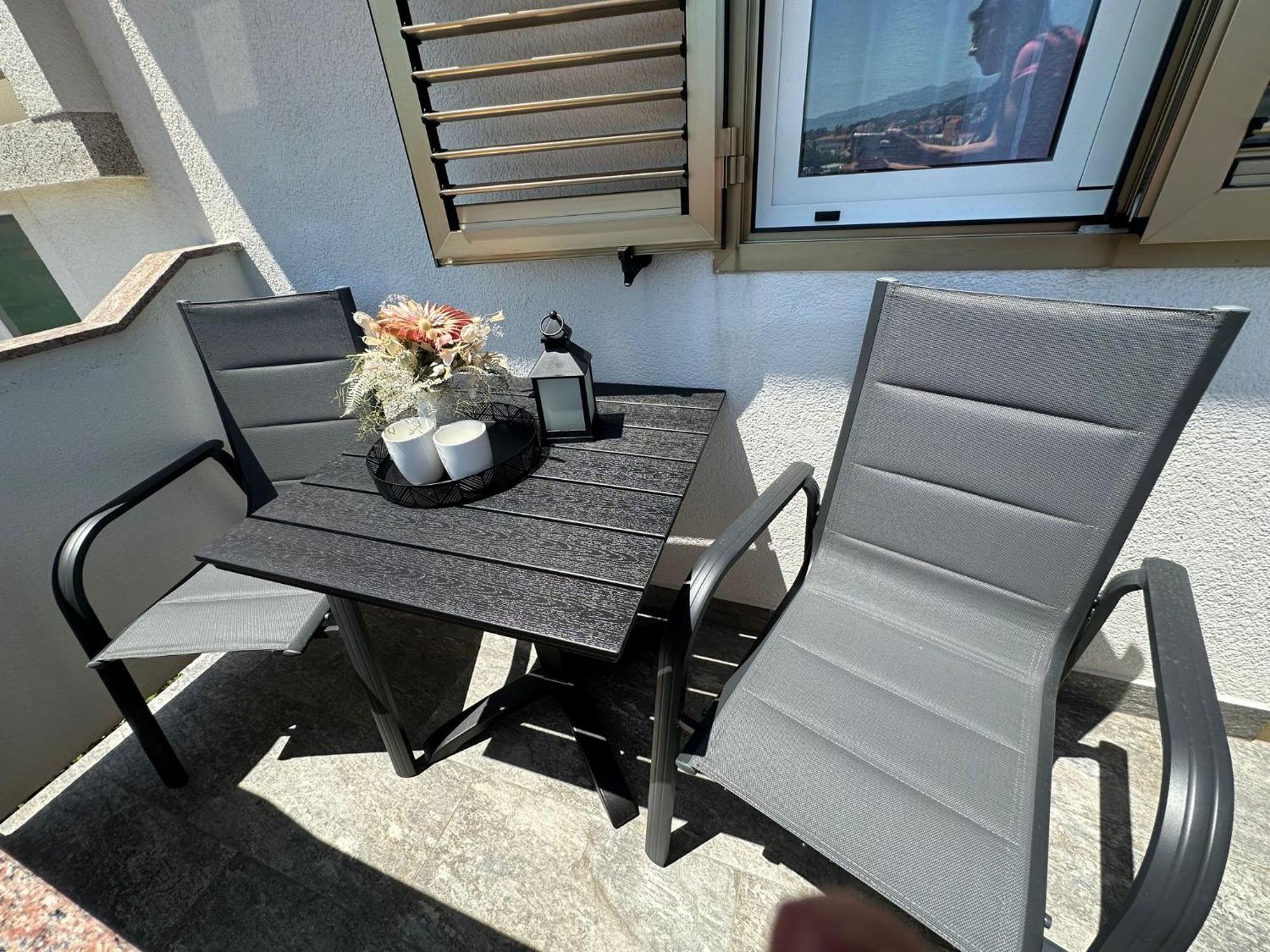 Apartments Vinse Near Rab Center Rab Town Exterior foto